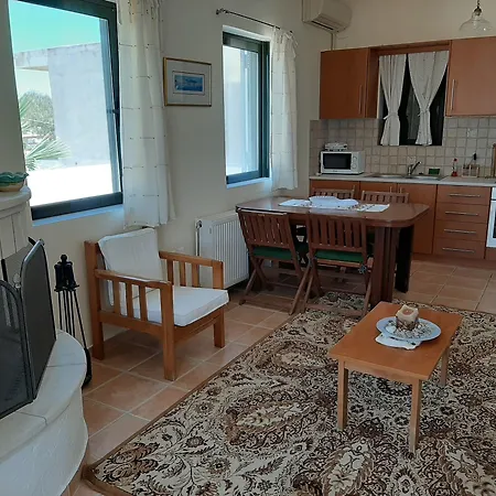 Ela Mesa 4*