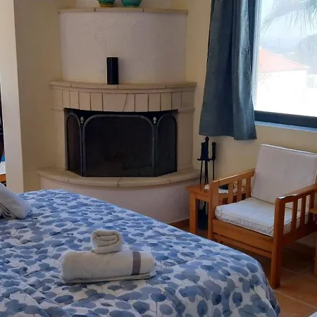 Ela Mesa Aparthotel 4*
